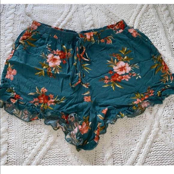 American Eagle Outfitters Pants - American Eagle Outfitters Shorts